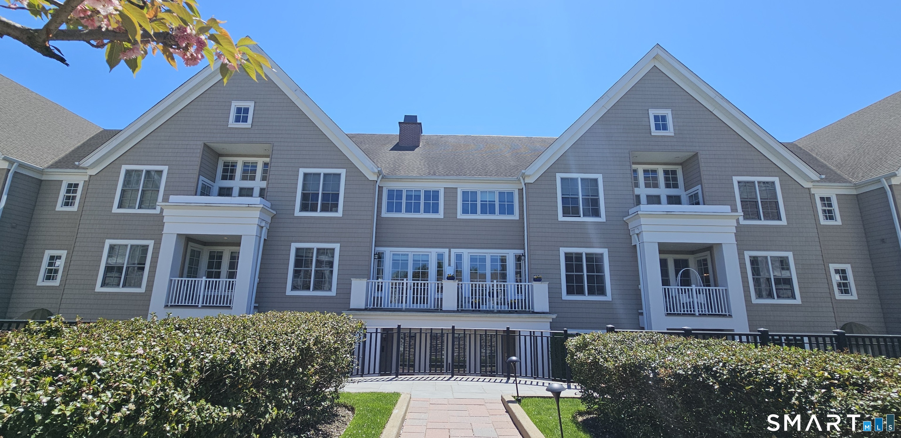 77 Havemeyer Lane, Unit 310 Stamford, CT 06902 - Photo 3 of 5