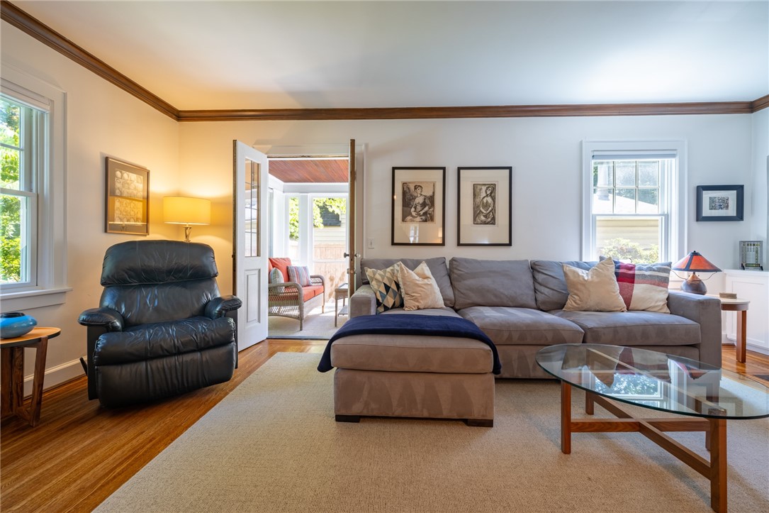 261 Nunda Boulevard Rochester, NY 14610 - Photo 13 of 50