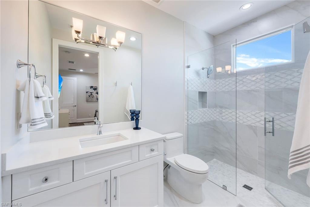 569 Neapolitan Way Naples, FL 34103 - Photo 23 of 50