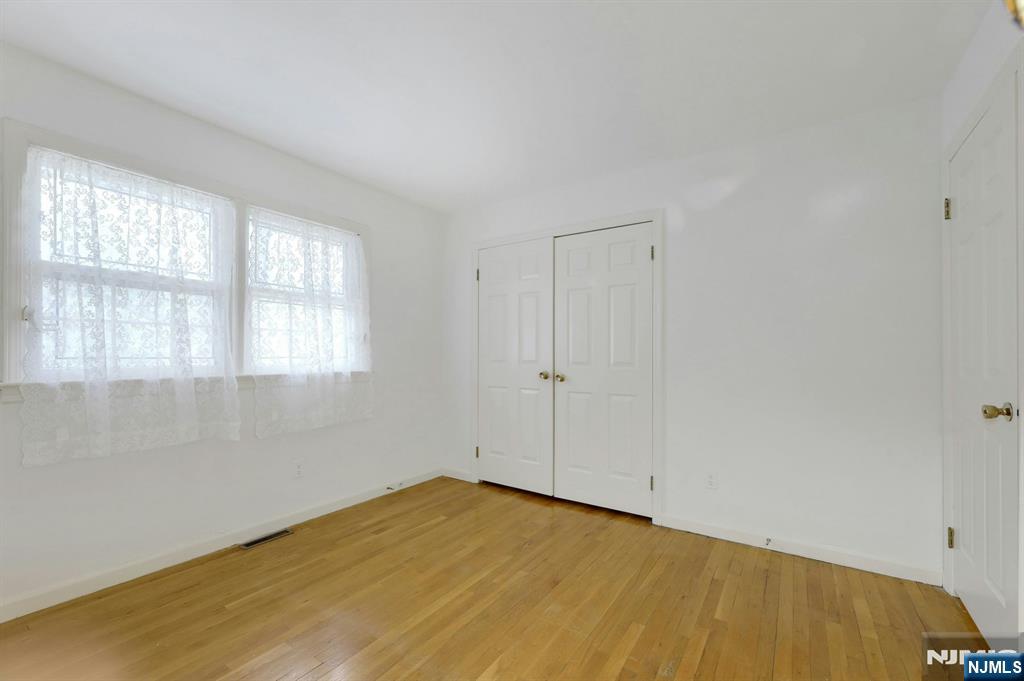 1138 High Mountain Road Franklin Lakes, NJ 07417 - Photo 30 of 41
