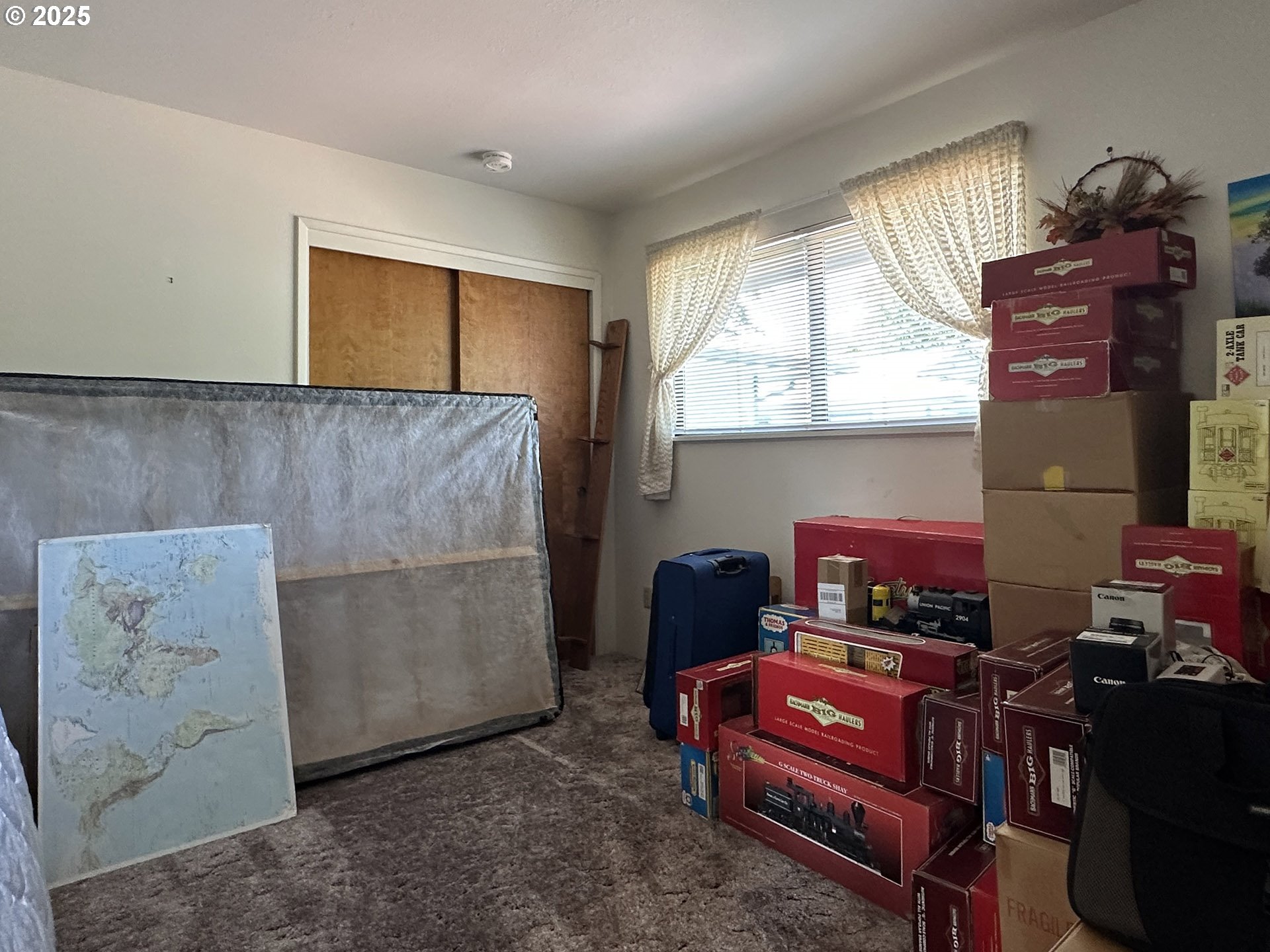 15950 Oceanview Drive Brookings, OR 97415 - Photo 13 of 38 Kitchen