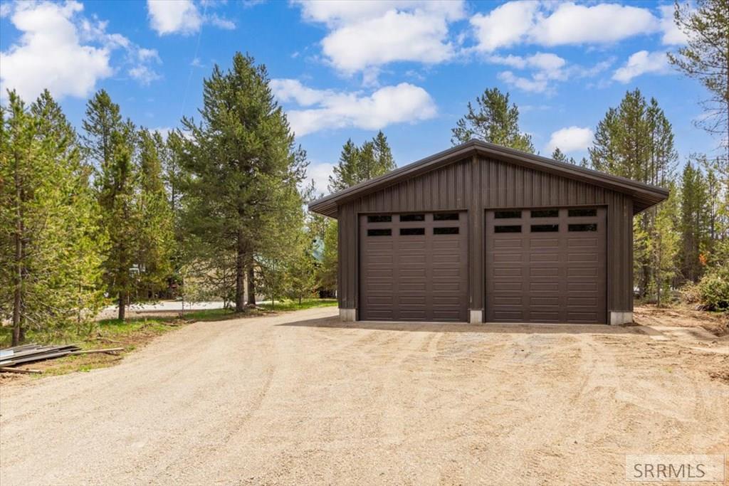 3724 Snake River Road Island Park, ID 83429 - Photo 43 of 71 New Shop, New 35 x 55 Shop!