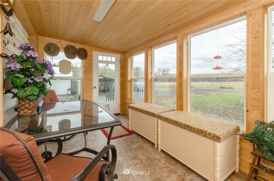 135 Faun Rae Lane Chehalis, WA 98532 - Photo 14 of 20