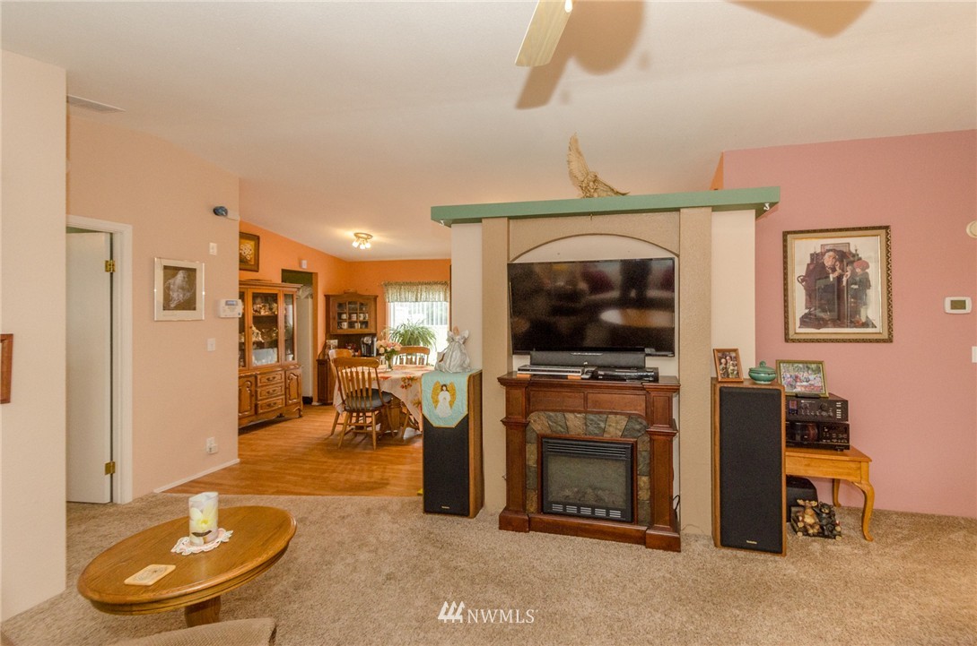 135 Faun Rae Lane Chehalis, WA 98532 - Photo 7 of 20