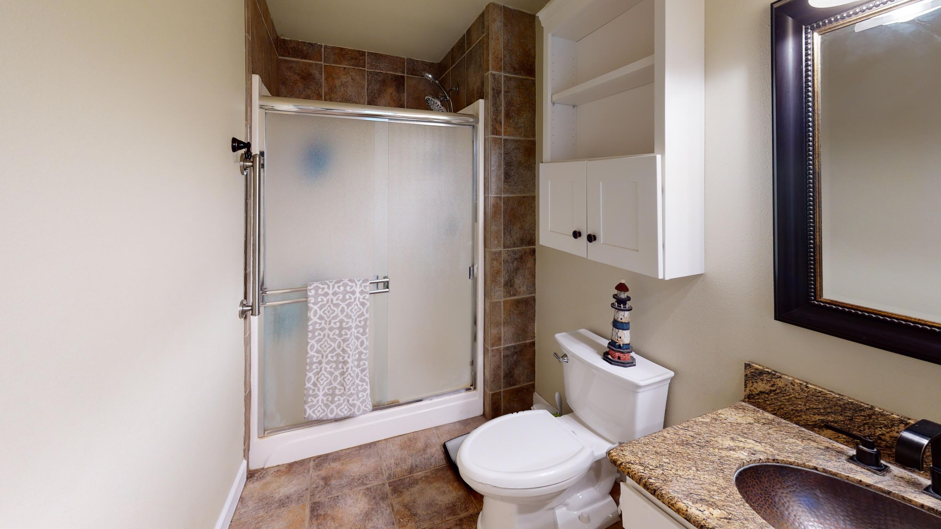 15647 Cornell Road La Pine, OR 97739 - Photo 27 of 40 15647-Cornell-Dr-Bathroom(1)