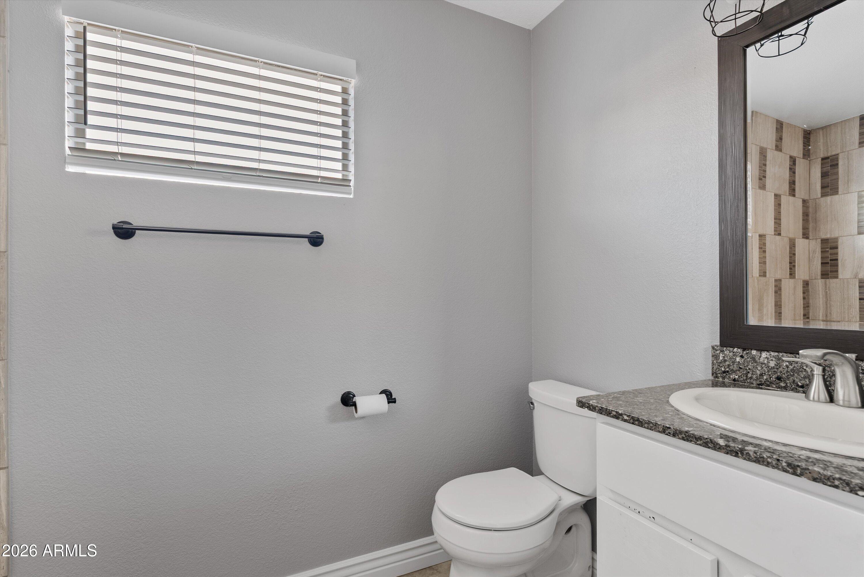 870 West Page Avenue Gilbert, AZ 85233 - Photo 14 of 29 15-DSC08260