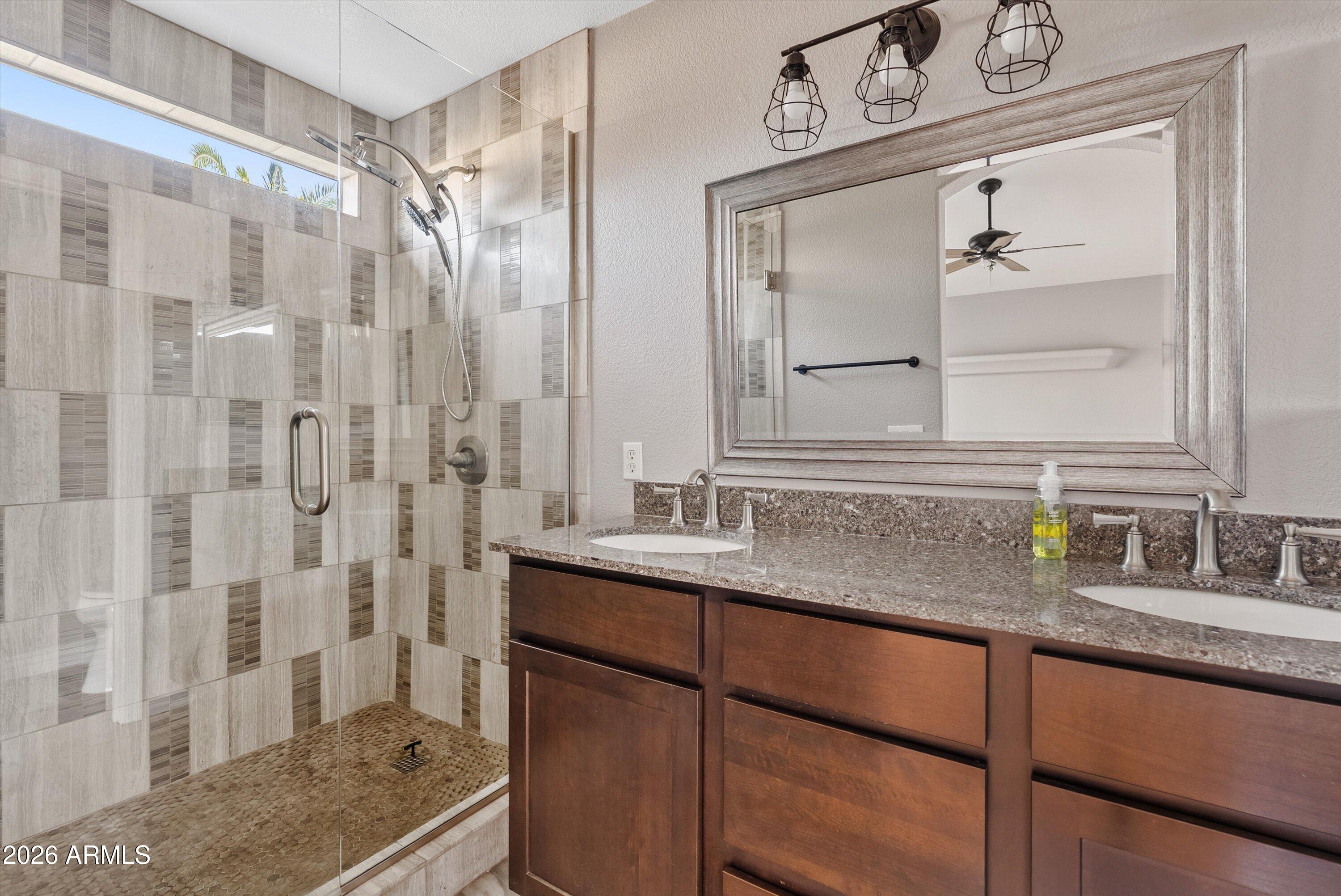 870 West Page Avenue Gilbert, AZ 85233 - Photo 22 of 29 21-DSC08290