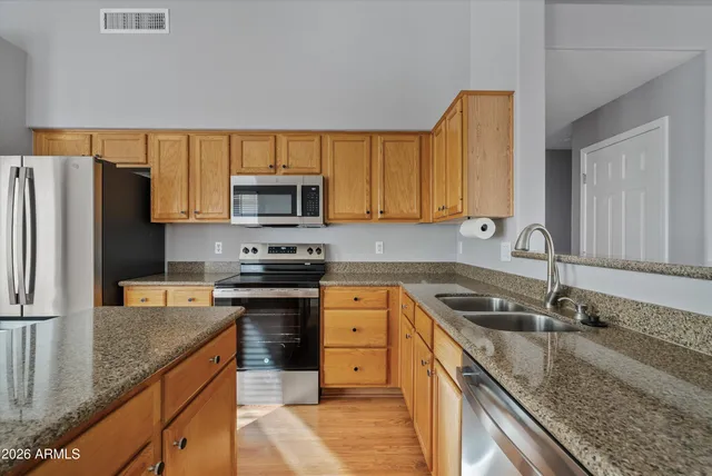 $455,000 | 870 West Page Avenue, Gilbert, AZ 85233