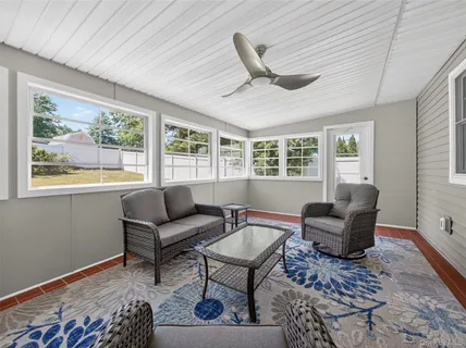 $759,000 | 42 Chestnut Ovl, Orangeburg, NY 10962