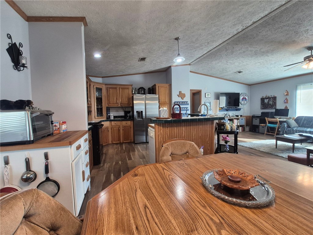 438 Silver River Road Waco, TX 76705 - Photo 11 of 44