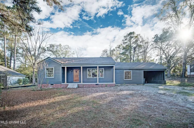 $270,000 | 526 East Jasper Street, Brandon, MS 39042
