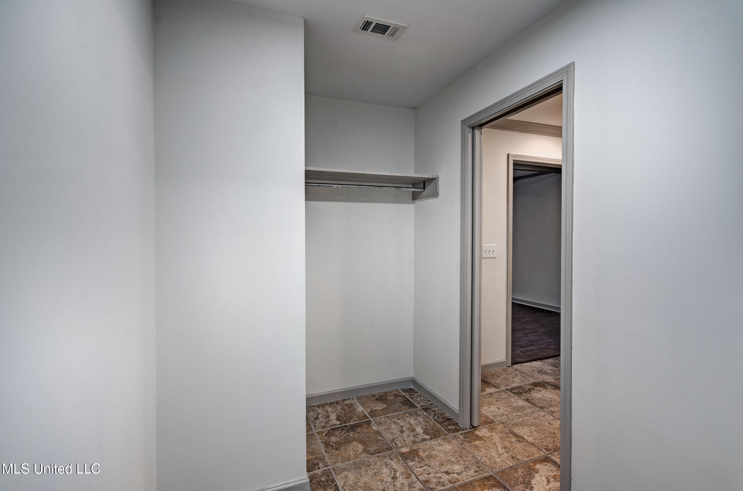 526 East Jasper Street Brandon, MS 39042 - Photo 23 of 26 IMGP7887_8_9