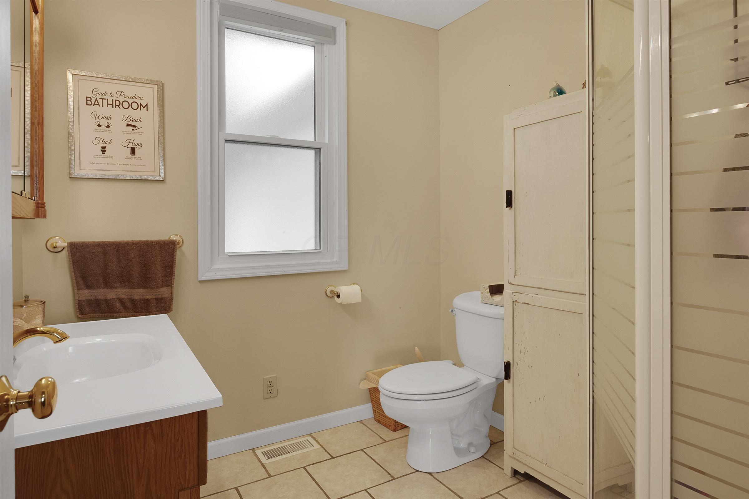1330 Ginder Road Northwest Lancaster, OH 43130 - Photo 21 of 47 Gallery Image 21