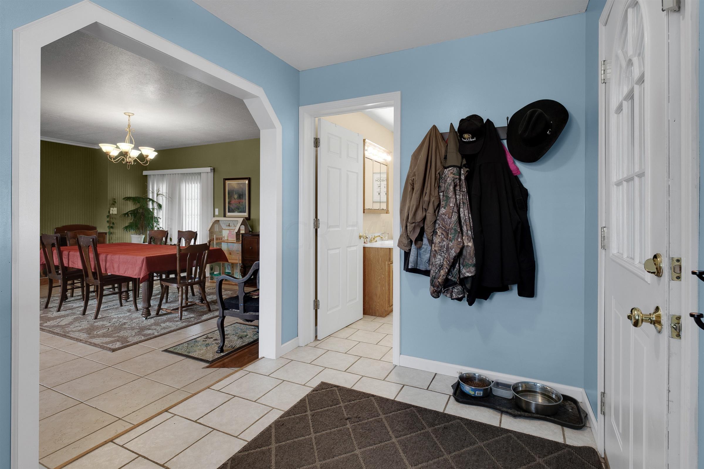 1330 Ginder Road Northwest Lancaster, OH 43130 - Photo 22 of 47 Gallery Image 22