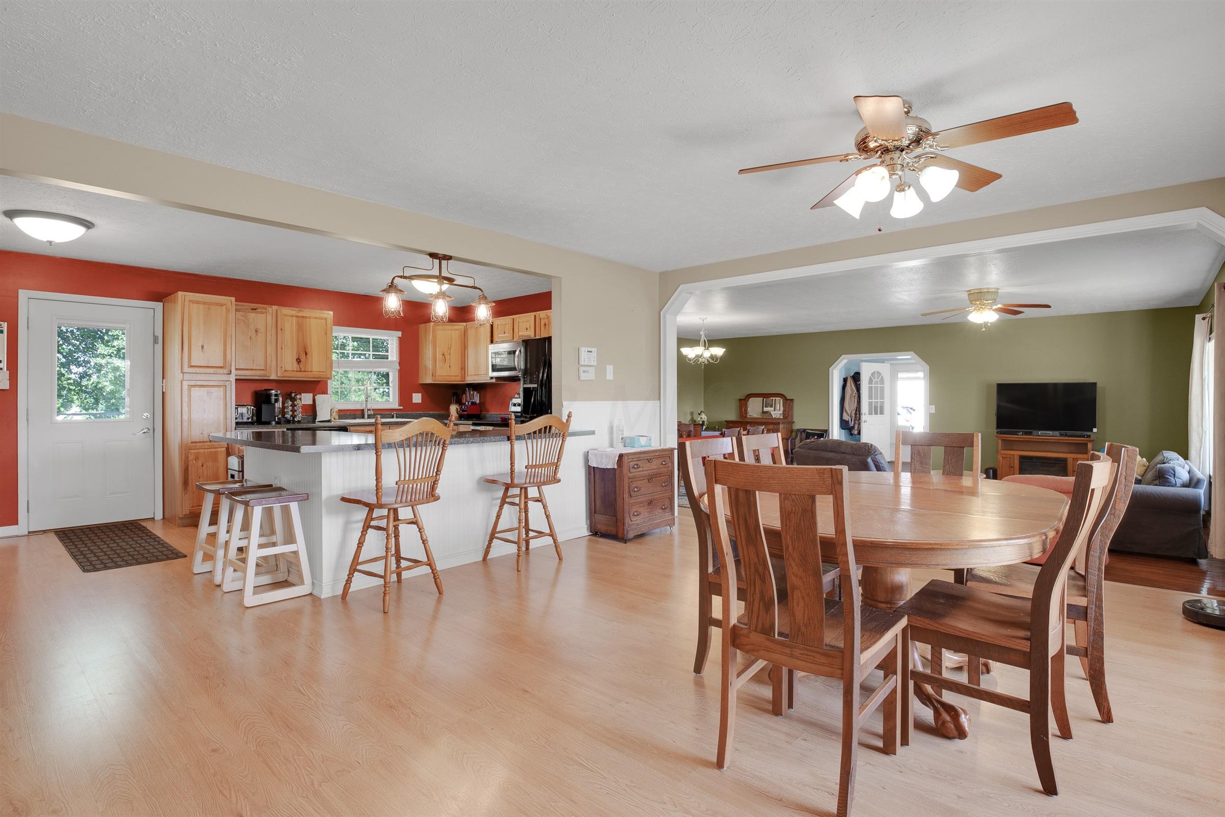 1330 Ginder Road Northwest Lancaster, OH 43130 - Photo 7 of 47 Gallery Image 7