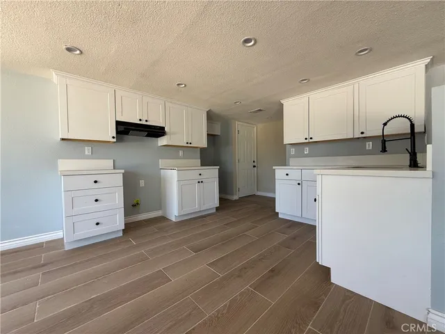 $449,000 | 20219 Osseo Road, Apple Valley, CA 92308