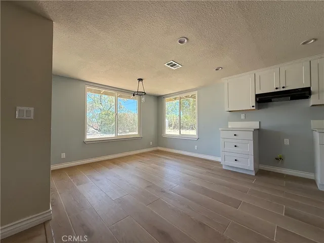 $449,000 | 20219 Osseo Road, Apple Valley, CA 92308