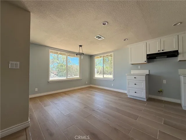 $449,000 | 20219 Osseo Road, Apple Valley, CA 92308