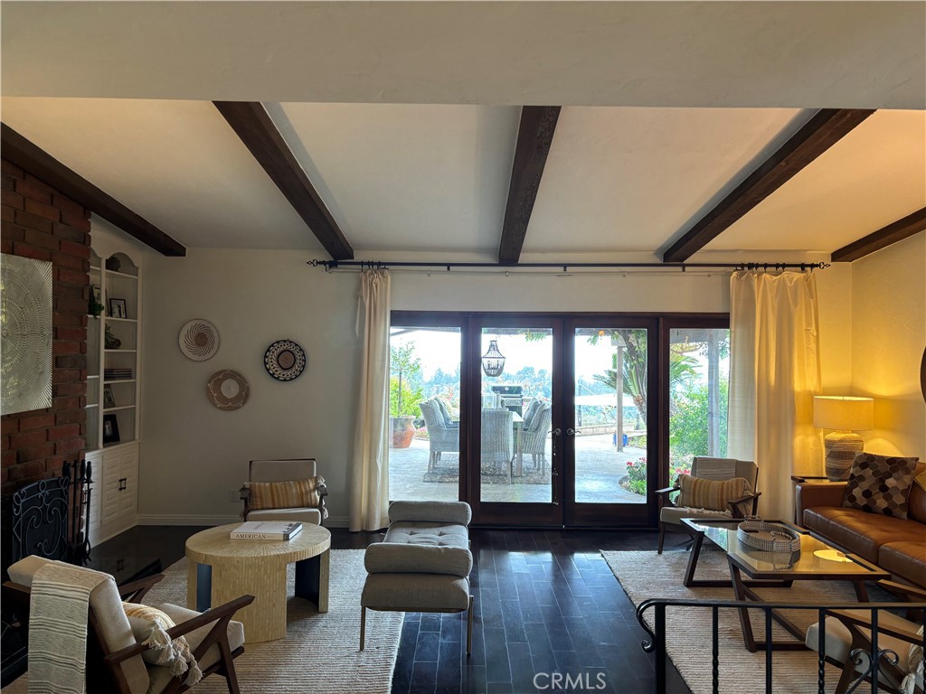416 Meadowview Drive La Canada Flintridge, CA 91011 - Photo 7 of 35 a living room with furniture and wooden floor