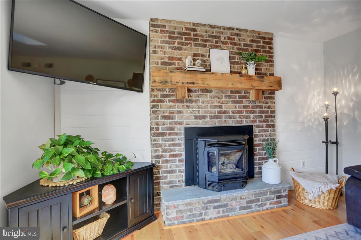 326 Sunset Road Orrtanna, PA 17353 - Photo 9 of 29 Gallery Image 9
