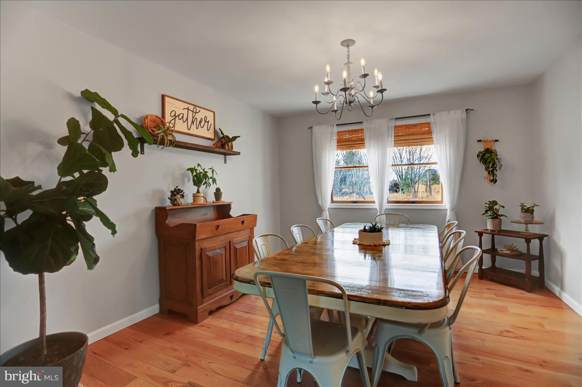 326 Sunset Road Orrtanna, PA 17353 - Photo 10 of 29 Gallery Image 10