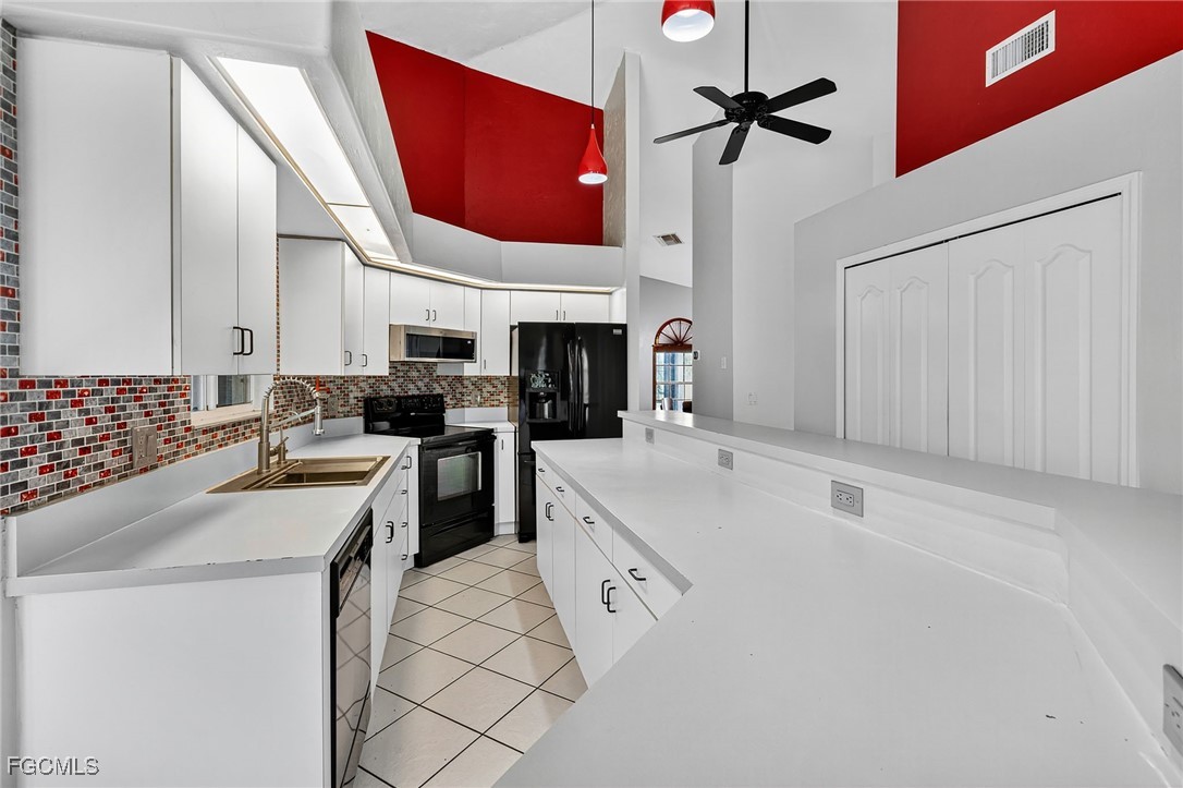 1069 Joponica Avenue South Lehigh Acres, FL 33974 - Photo 11 of 50