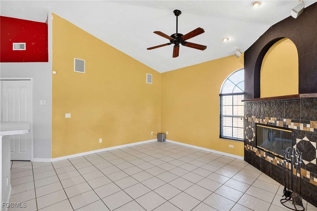 1069 Joponica Avenue South Lehigh Acres, FL 33974 - Photo 15 of 50