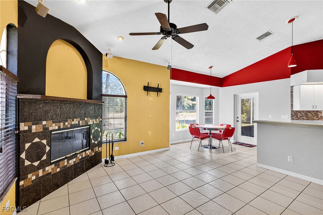 1069 Joponica Avenue South Lehigh Acres, FL 33974 - Photo 16 of 50