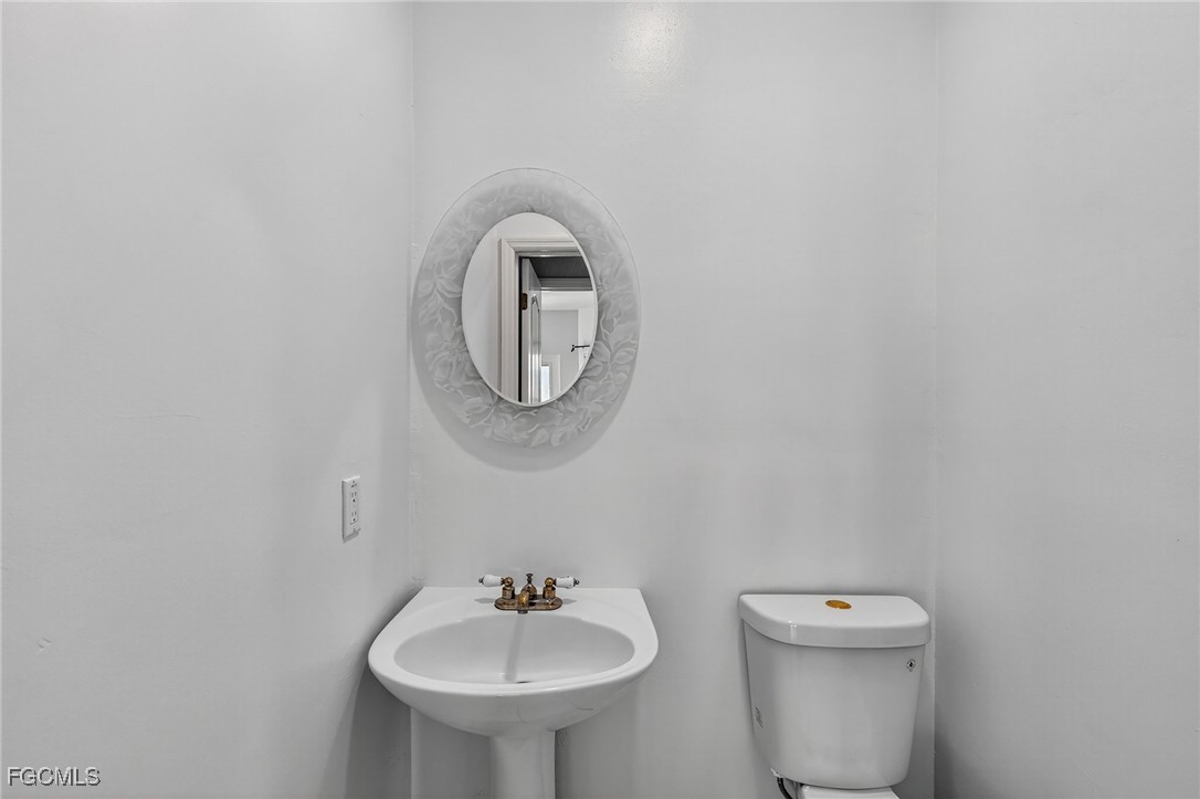 1069 Joponica Avenue South Lehigh Acres, FL 33974 - Photo 25 of 50