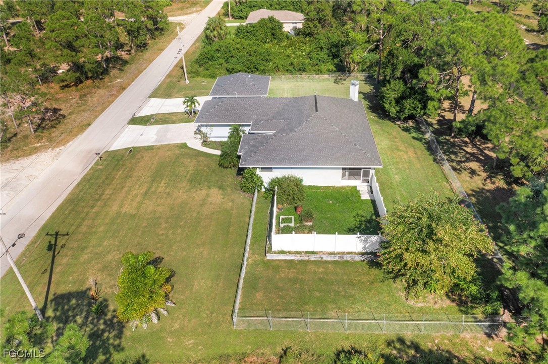 1069 Joponica Avenue South Lehigh Acres, FL 33974 - Photo 39 of 50
