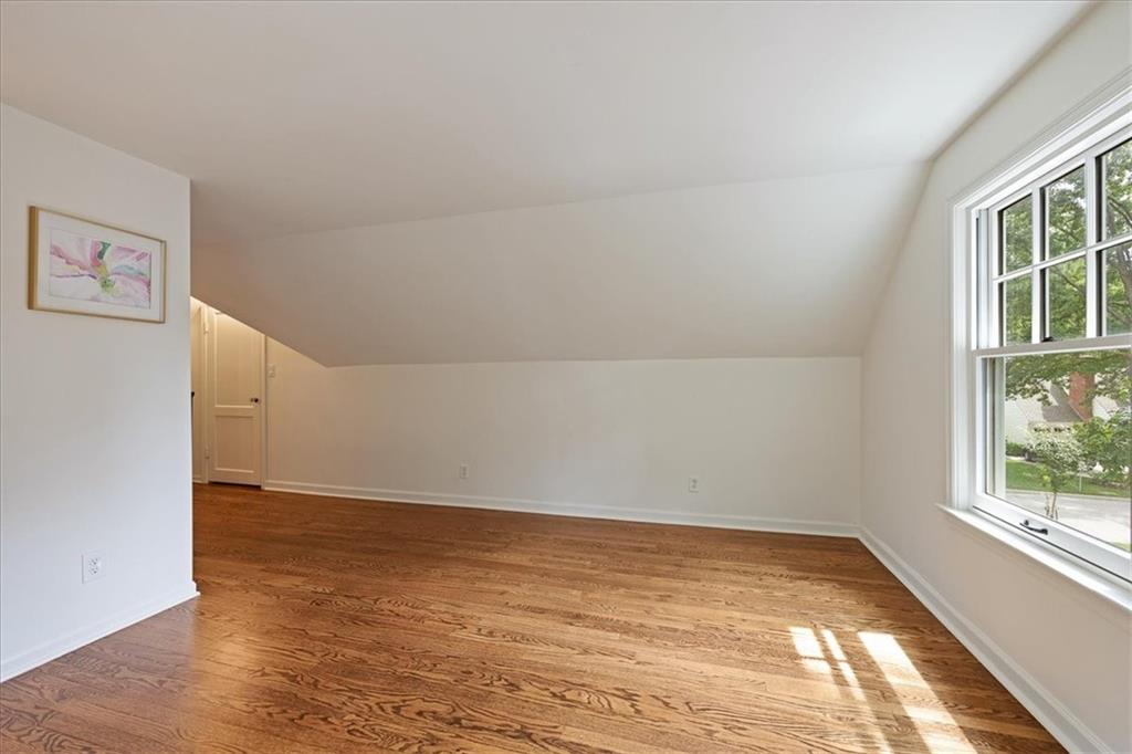 8020 Manor Road Leawood, KS 66206 - Photo 26 of 41 Gallery Image 26