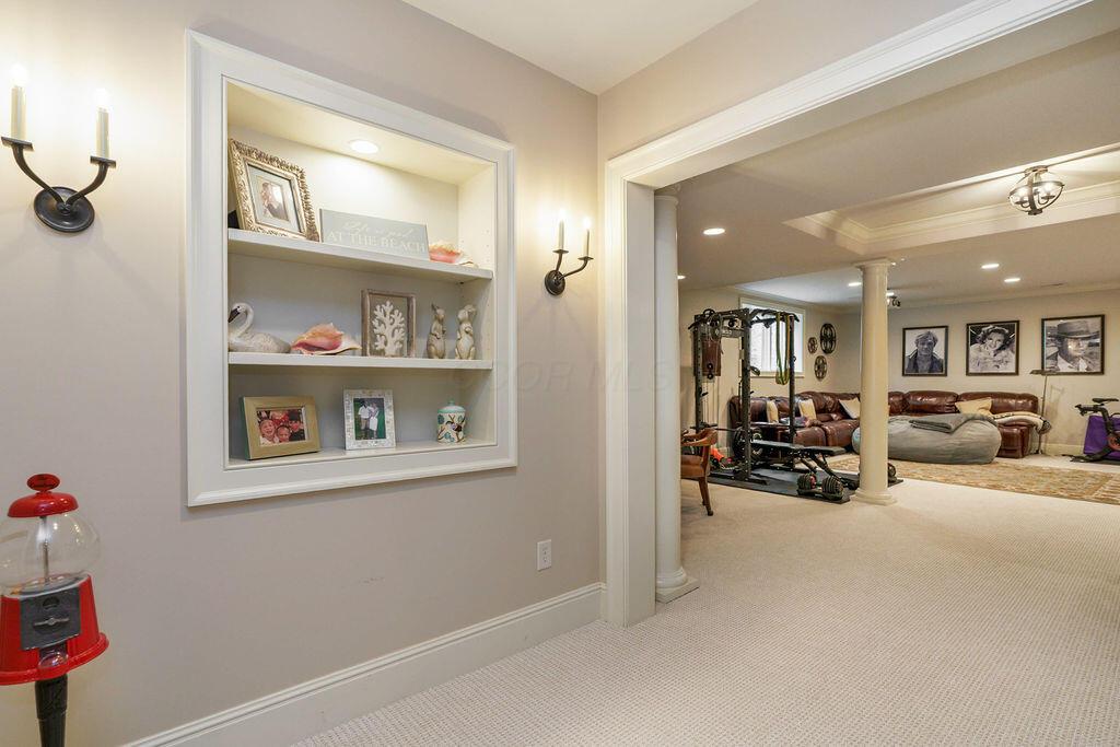 2462 Lane Road Columbus, OH 43220 - Photo 50 of 80 Recreation Room