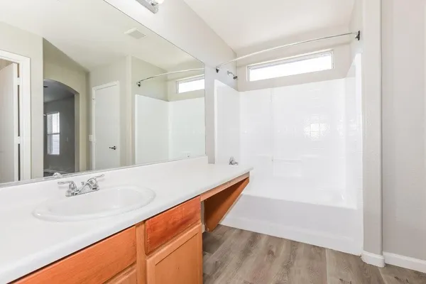 $1,915 | 4836 East Meadow Lark Way, San Tan Valley, AZ 85140