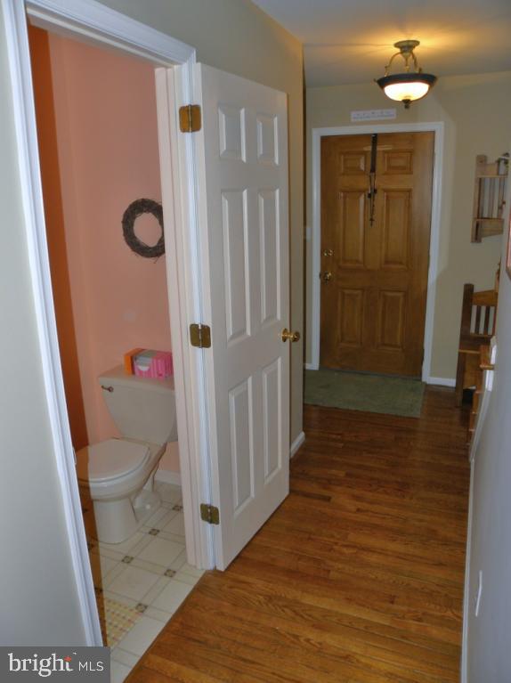 522 South Locust Street Lititz, PA 17543 - Photo 14 of 38