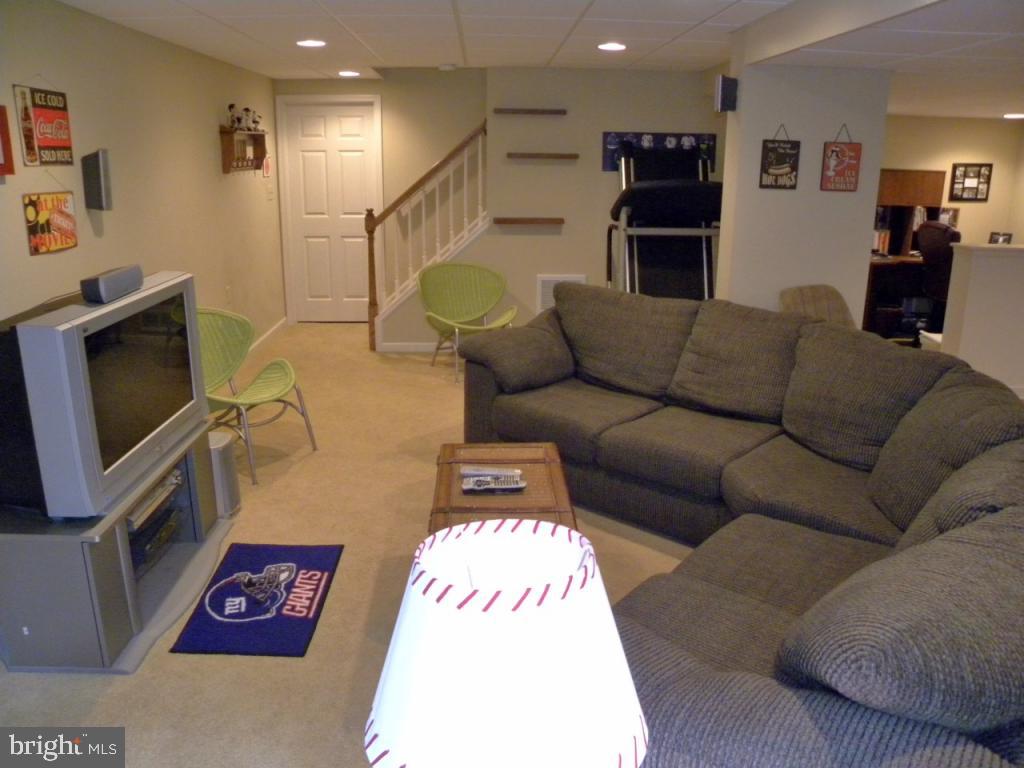 522 South Locust Street Lititz, PA 17543 - Photo 31 of 38