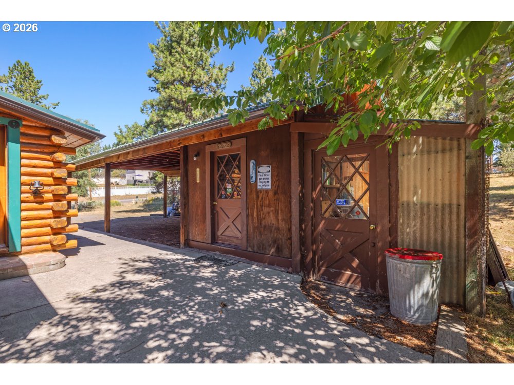 3262 Lake Forest Road Chiloquin, OR 97624 - Photo 20 of 33