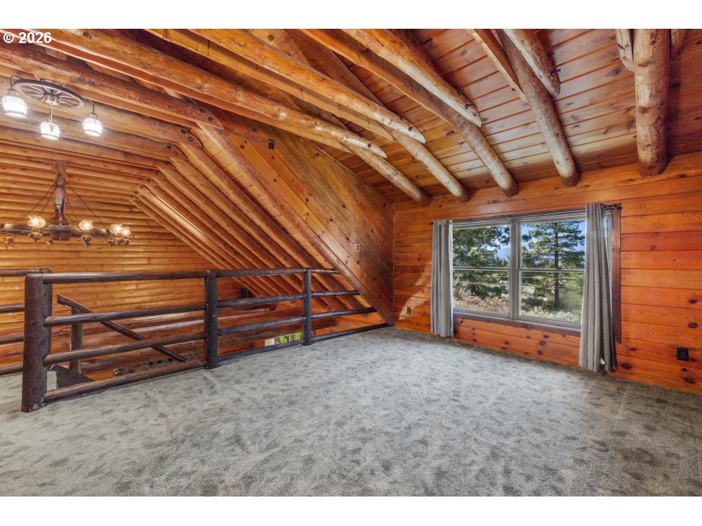 3262 Lake Forest Road Chiloquin, OR 97624 - Photo 10 of 33