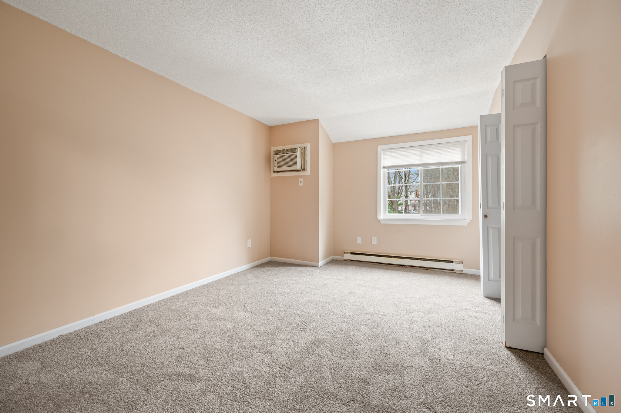 92 Cynthia Lane, Unit E7 Middletown, CT 06457 - Photo 17 of 38