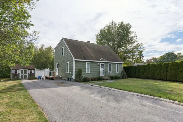 $479,000 | 5 Barnstable Road, South Portland, ME 04106