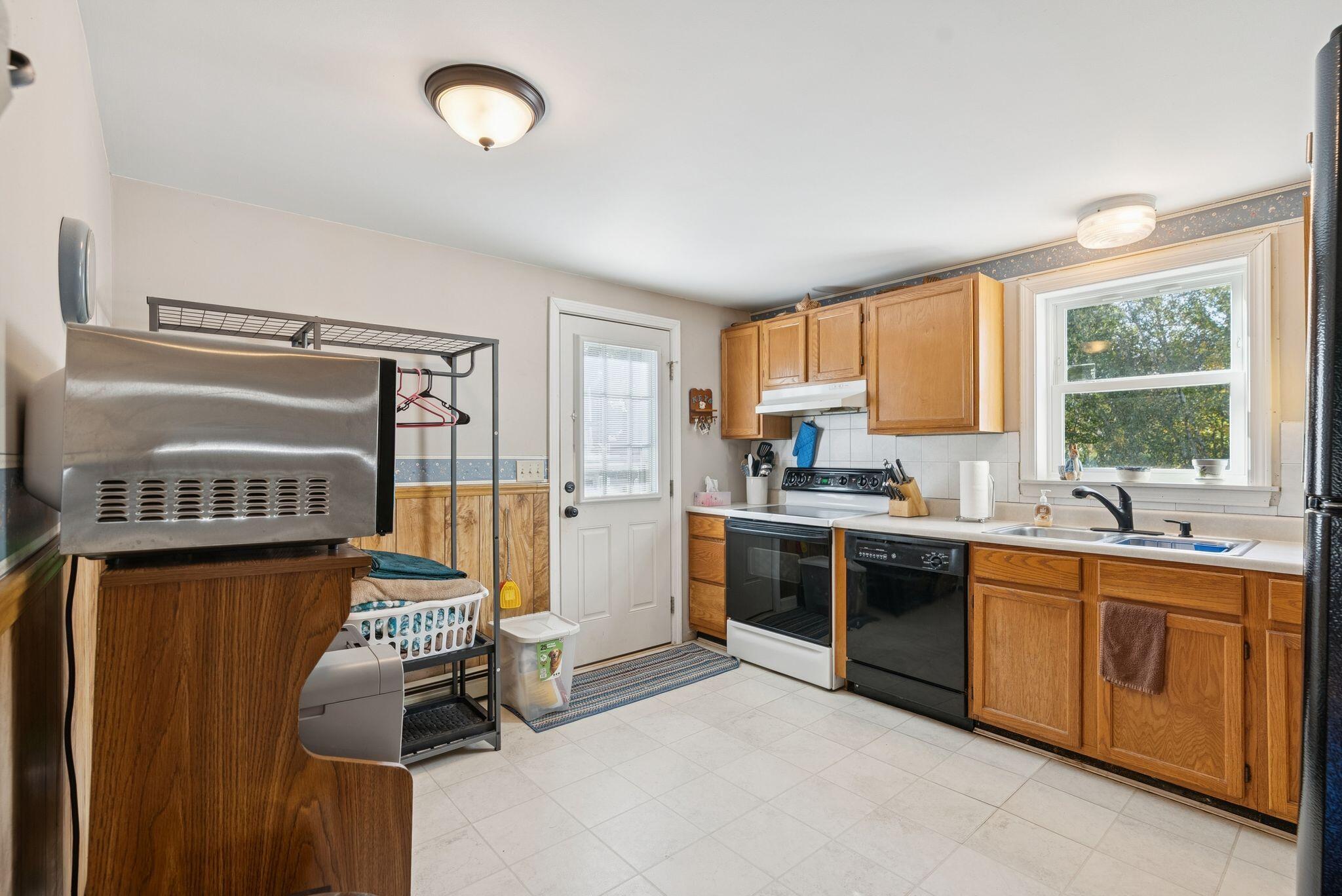 5 Barnstable Road South Portland, ME 04106 - Photo 22 of 44 DSC07317