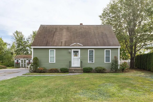 $479,000 | 5 Barnstable Road, South Portland, ME 04106