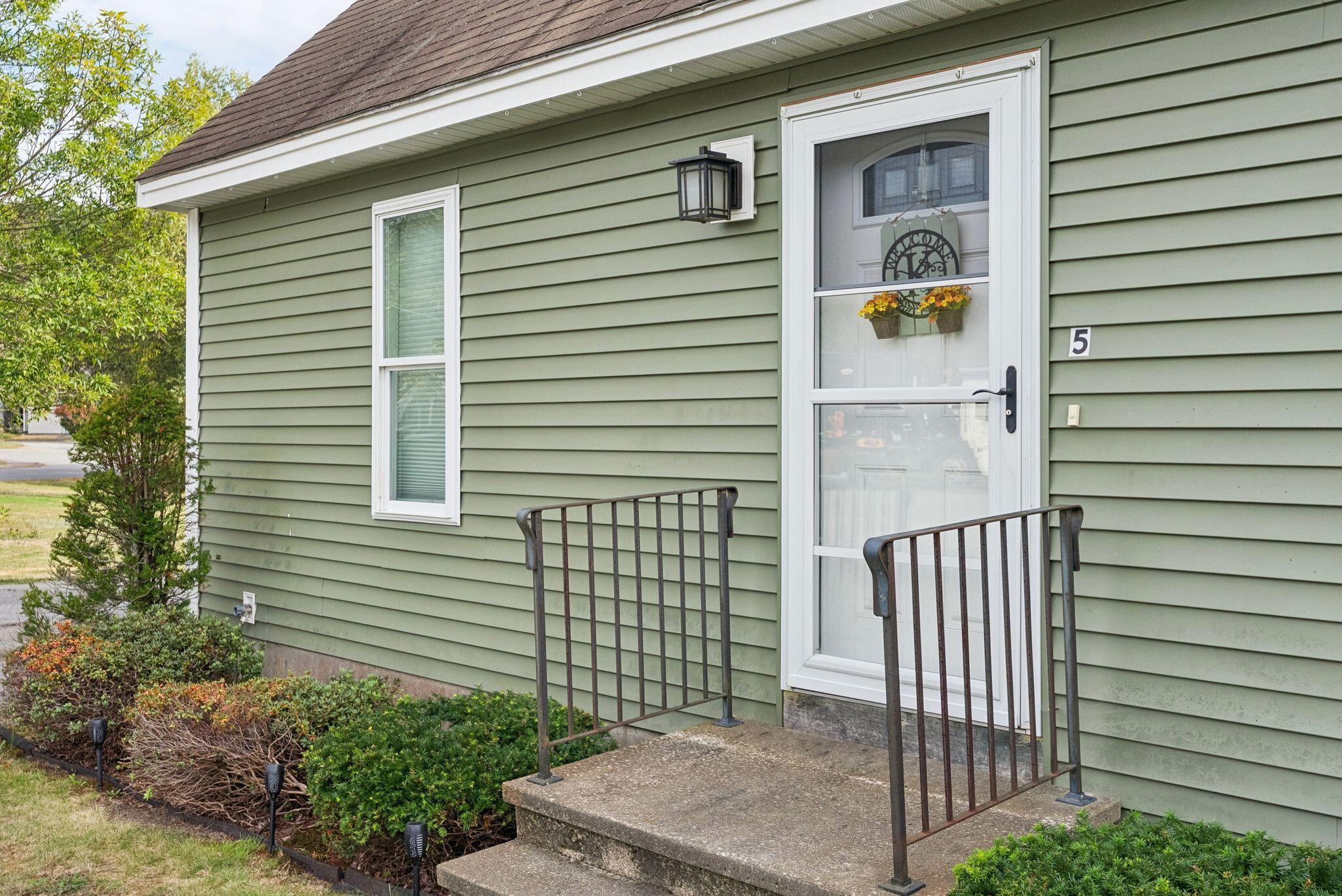 5 Barnstable Road South Portland, ME 04106 - Photo 5 of 44 4_DSC07711