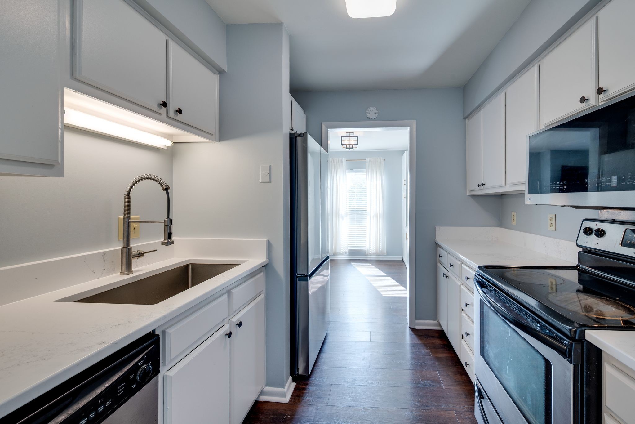 404 Summit Ridge Place Nashville, TN 37215 - Photo 7 of 19