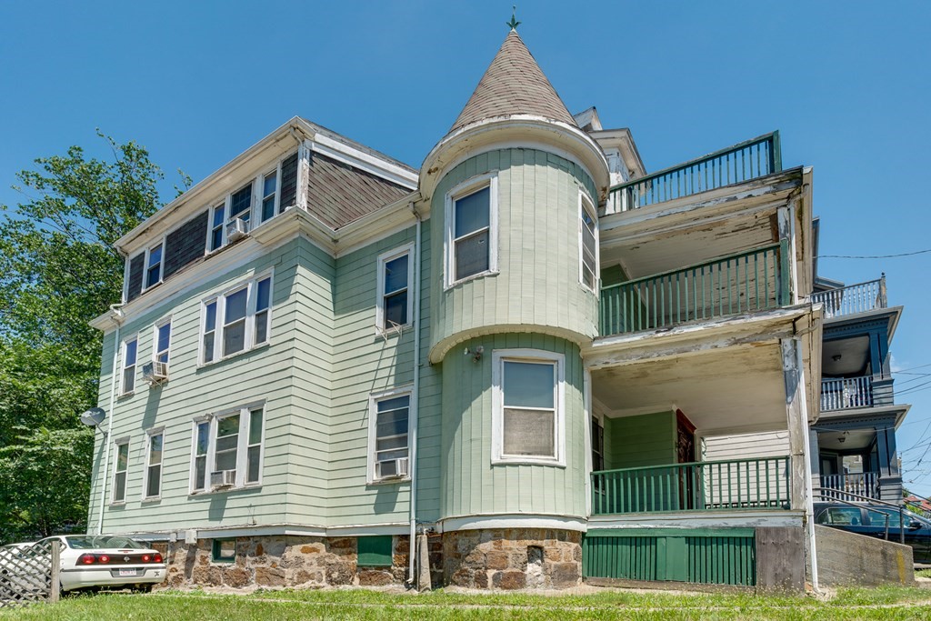 35 Cunningham Street Boston, MA 02125 - Photo 1 of 15