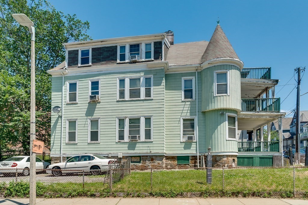 35 Cunningham Street Boston, MA 02125 - Photo 5 of 15