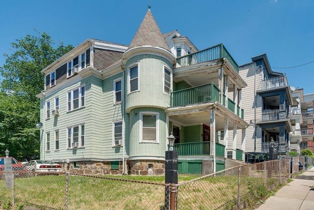 35 Cunningham Street Boston, MA 02125 - Photo 10 of 15