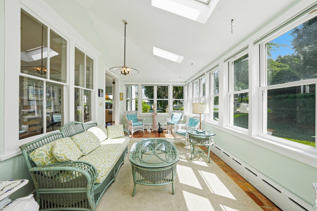 118 South Water Street Edgartown, MA 02539 - Photo 10 of 27