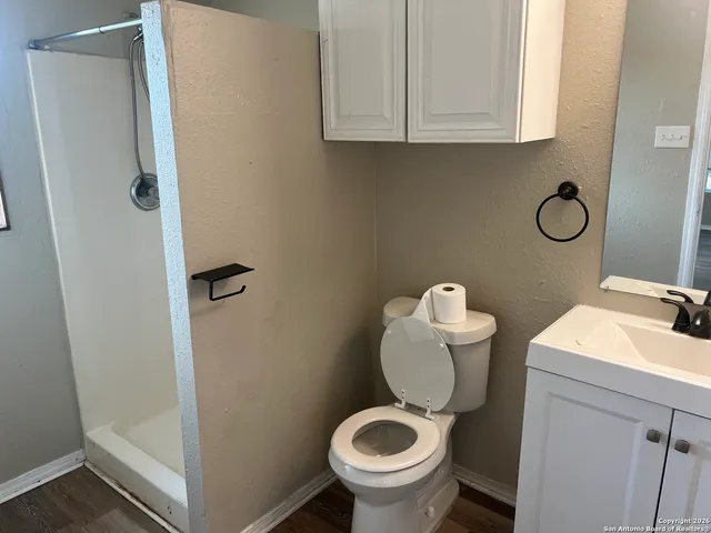 $600 | 136 Hilary Street, Unit 2, San Antonio, TX 78210
