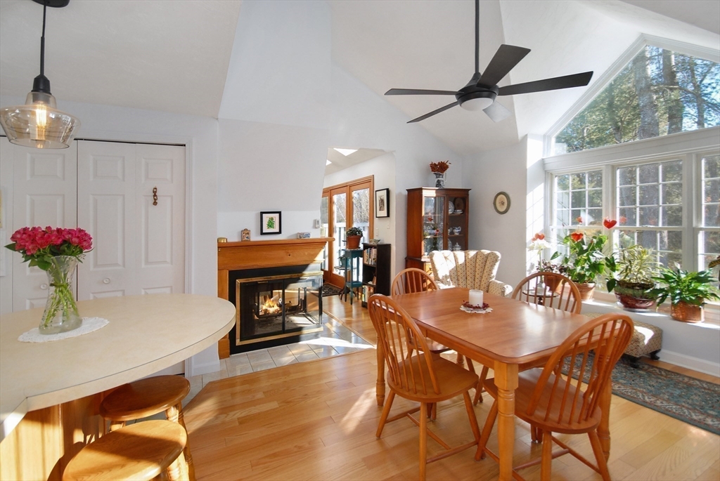 606 Ridgefield Circle, Unit D Clinton, MA 01510 - Photo 4 of 38 Gallery Image 4