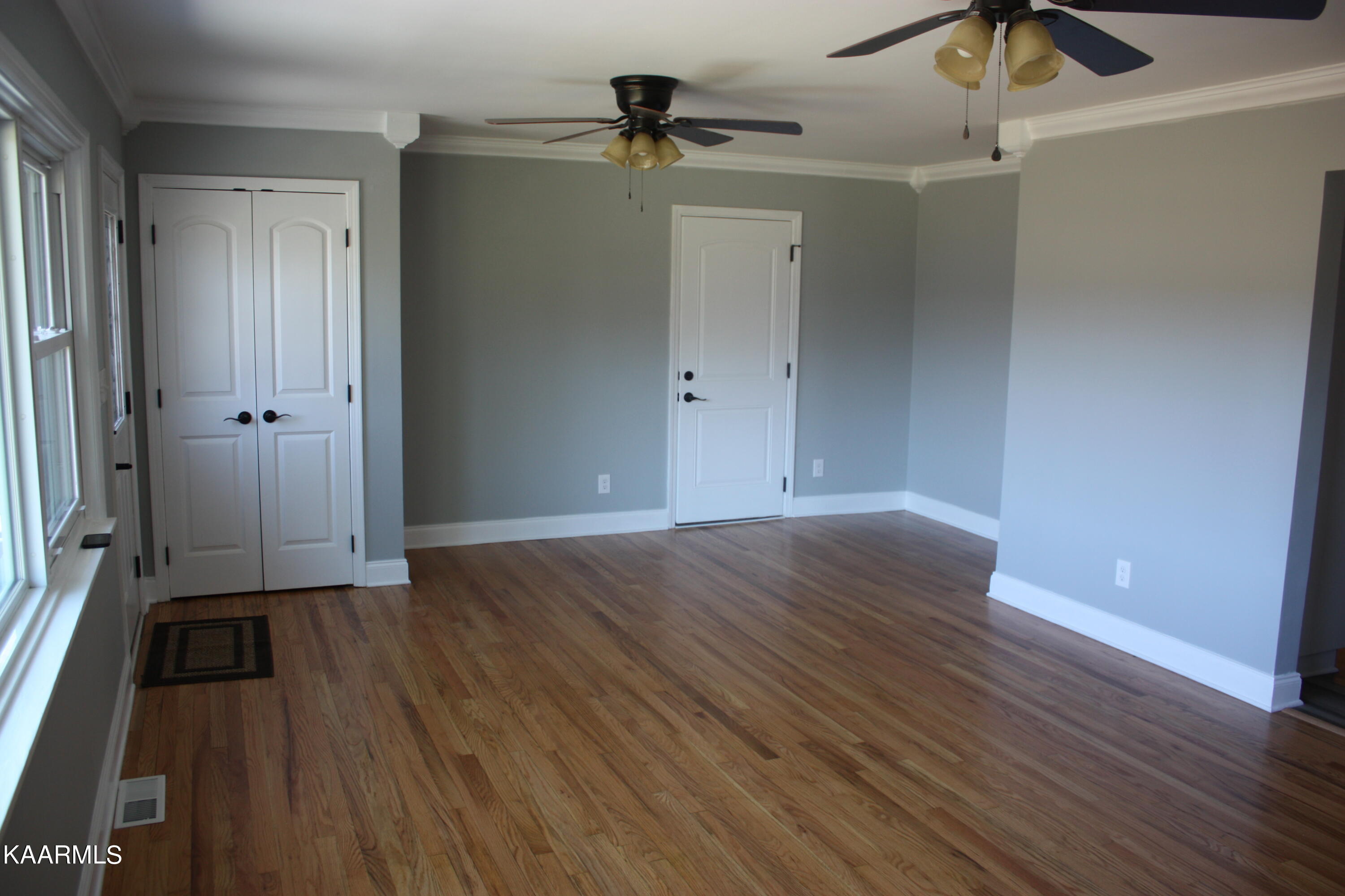 4901 Prospect Road Knoxville, TN 37920 - Photo 9 of 37 IMG_2365